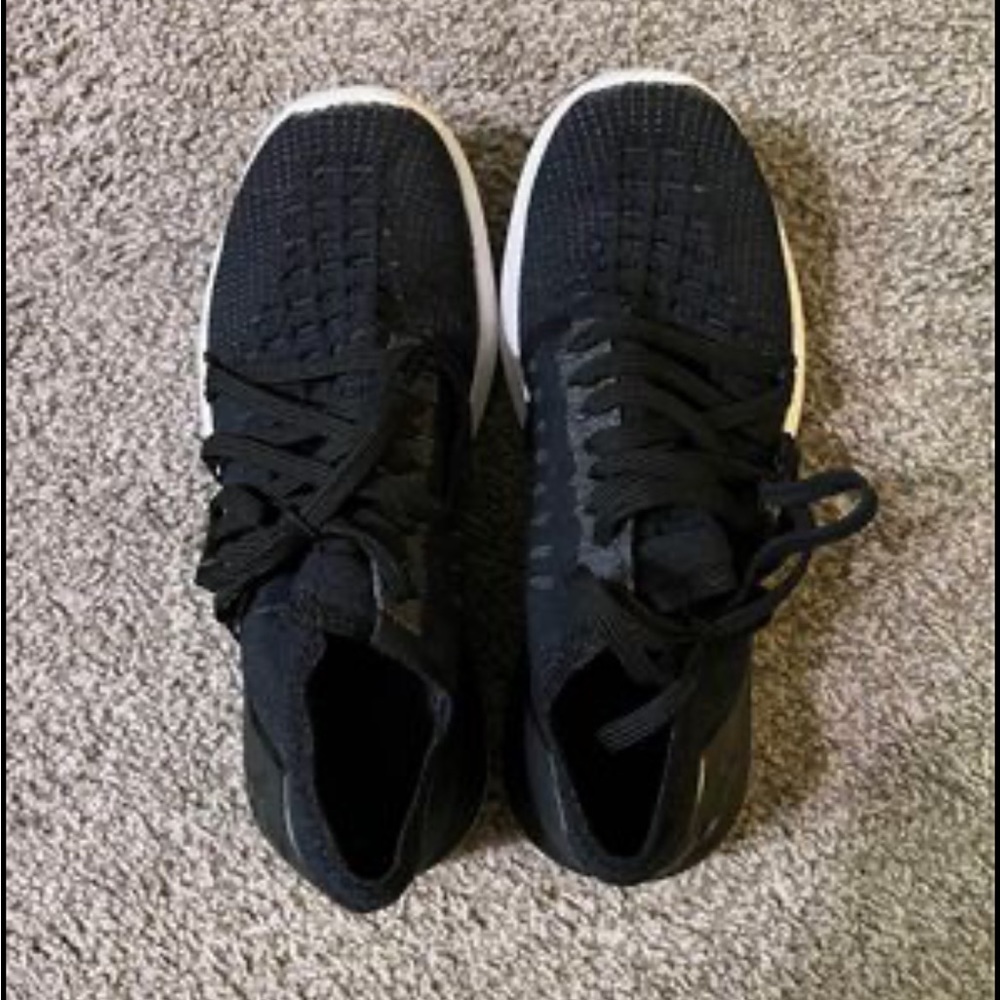 Black Under Armour Shoes